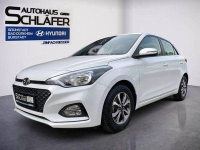 gebraucht Hyundai i20 1.2 Trend/Klima/Einparkhi./Sitzheiz./Allwett