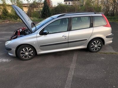 Usata Peugeot 206 80 CV (58 kW) 2002 Argento Station wagon