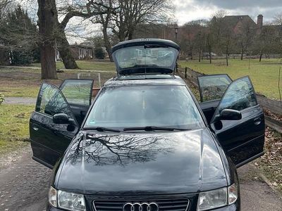 Gebraucht Audi A3 125 PS (91 kW) 2000 Schwarz Kleinwagen