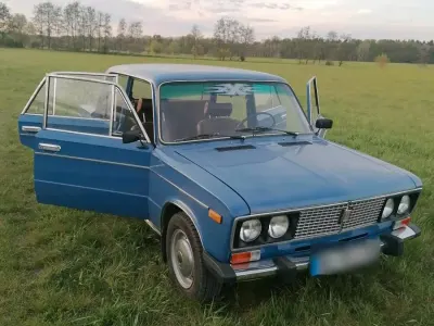 Second-hand Lada 2106 75 CP (55 kW) 1983 Albastru Berlinǎ