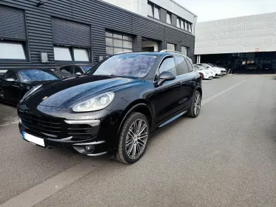 Gebraucht Porsche Cayenne 385 PS (283 kW) 2016 Schwarz SUV