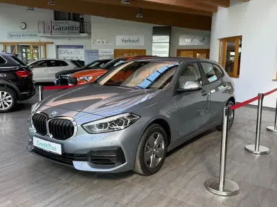 Gebraucht BMW 116 109 PS (80 kW) 2024 Grau Kleinwagen