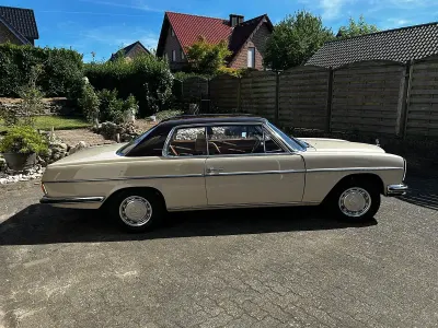 Gebraucht Mercedes 250 130 PS (95 kW) 1971 Beige Coupé