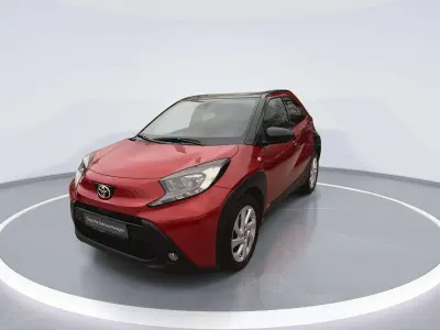 Gebraucht Toyota Aygo Pulse 72 PS (52 kW) 2022 Rot Kleinwagen