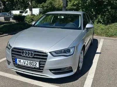 Gebraucht Audi A3 Ambition 125 PS (91 kW) 2013 Silber Limousine