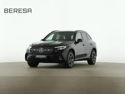 Używany Mercedes GLC200 AMG 163 KM (119 kW) 2026 Czarny SUV