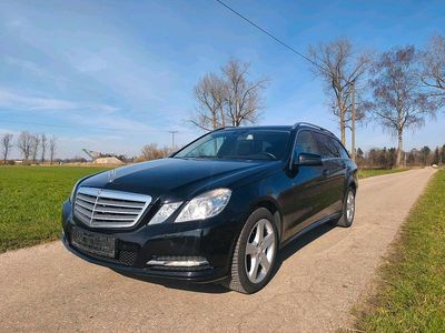 Second-hand Mercedes E250 205 CP (150 kW) 2012 Negru Break