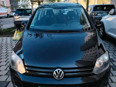 Gebraucht VW Golf Plus Cross Highline 122 PS (89 kW) 2010 Schwarz Van / Kleinbus