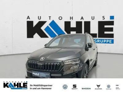 Gebraucht Skoda Karoq SportLine 150 PS (110 kW) 2023 Blackmagic perleffekt SUV