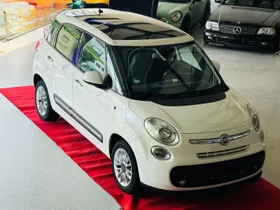 Gebraucht Fiat 500L Lounge 105 PS (77 kW) 2013 Weiß Van / Kleinbus
