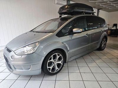 Silber Gebraucht 2010 Ford S-MAX Titanium S Van / Kleinbus | 6.998 € (Fairer Preis)