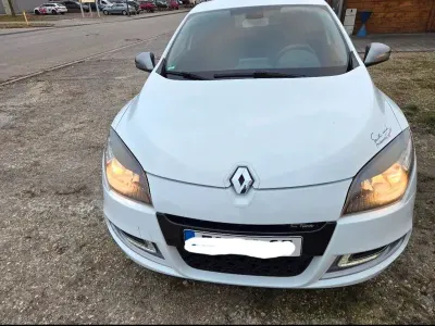 Usata Renault Mégane GT Line GT-Line 131 CV (96 kW) 2012 Bianco Berlina