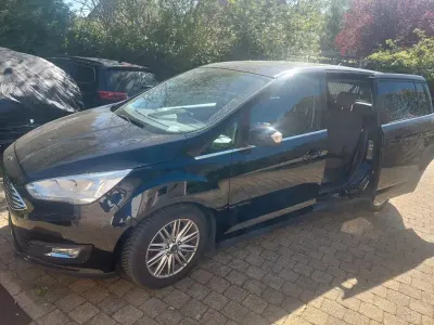 Gebraucht Ford Grand C-Max Trend 120 PS (88 kW) 2018 Schwarz Van / Kleinbus