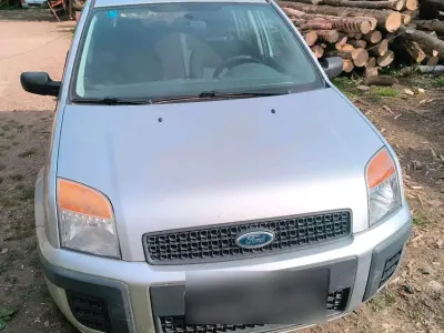 Gebraucht Ford Fusion 80 PS (58 kW) 2006 Silber Kleinwagen
