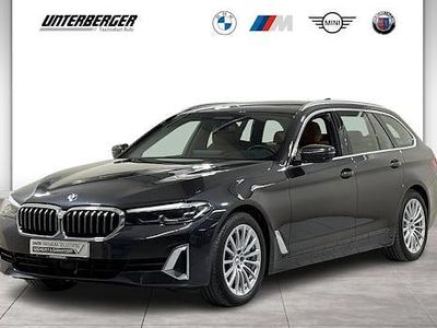 Sophistograu brillanteffekt Gebraucht 2022 BMW 530 Sport Line Kombi | 38.890 € (Fairer Preis)