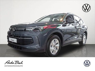 Nuova VW Tiguan Life 131 CV (96 kW) 2026 Grigio SUV