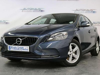 Gebraucht Volvo V40 Kinetic 152 PS (111 kW) 2018 Blau Kombi