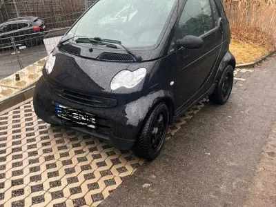 Używany Smart ForTwo Cabrio Pulse 61 KM (44 kW) 2001 Czarny Kabriolet