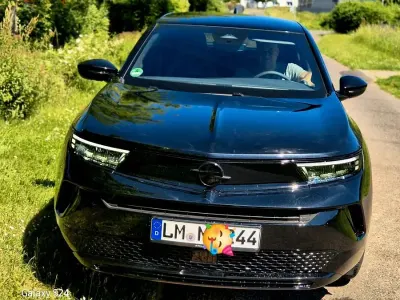 Gebraucht Opel Mokka 131 PS (96 kW) 2025 Schwarz SUV