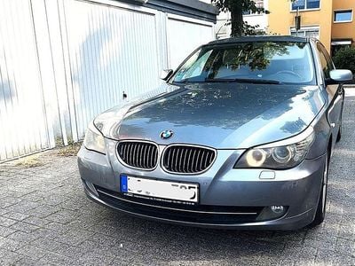 BMW 525