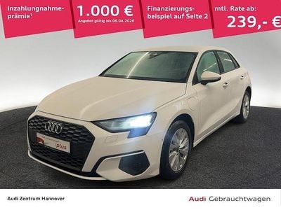 Gebraucht Audi A3 Sportback e-tron 204 PS (150 kW) 2023 Ibisweiß Kleinwagen