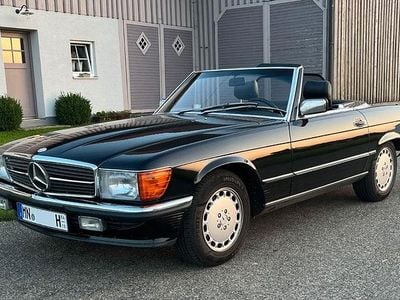 Usata Mercedes 560 231 CV (169 kW) 1988 Nero Cabrio