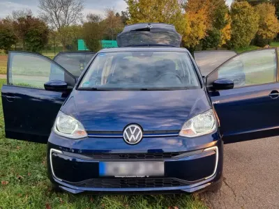 Gebraucht VW e-up! 60 kW (82 PS) 2020 Blau Kleinwagen