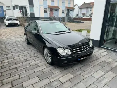 Gebraucht Mercedes CLK320 Avantgarde 224 PS (164 kW) 2006 Schwarz Coupé
