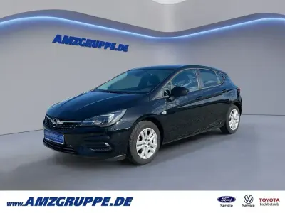 Gebraucht Opel Astra Edition 131 PS (96 kW) 2021 Schwarz met Limousine