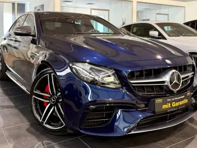 Gebraucht Mercedes E63S AMG AMG 612 PS (450 kW) 2019 Blau Limousine