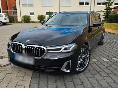 Gebraucht BMW 520 Luxury Line 190 PS (139 kW) 2017 Kombi