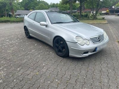 Mercedes C230