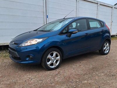 Usata Ford Fiesta 82 CV (60 kW) 2009 Blu Utilitaria