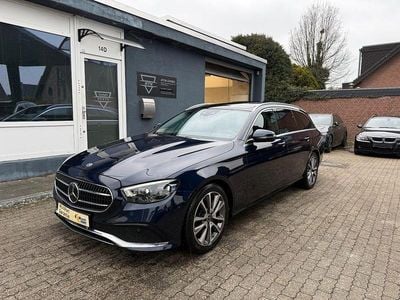 Gebraucht Mercedes E220 Avantgarde 194 PS (142 kW) 2021 Blau Limousine