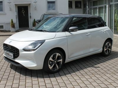 Neu Suzuki Swift Comfort+ 83 PS (61 kW) 2025 Weiß Kleinwagen