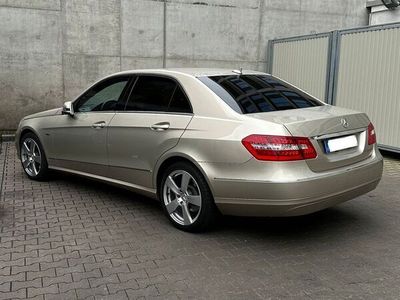 gebraucht Mercedes E250 CDI BlueEfficiency – TÜV 04/26 - Bi-Xenon, etc