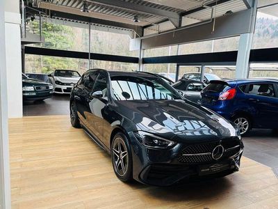 Grau Gebraucht 2022 Mercedes C300e AMG Kombi | 32.275 € (Guter Preis)