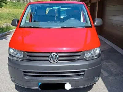 Gebraucht VW Transporter 140 PS (102 kW) 2014 Rot Van