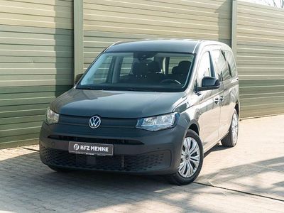 Usata VW Caddy Maxi 102 CV (75 kW) 2022 Grigio Monovolume