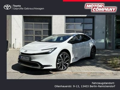 Gebraucht Toyota Prius Plug-in Hybrid Executive 197 PS (144 kW) 2025 Weiß Kleinwagen