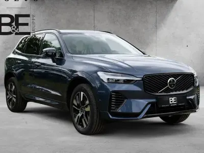Neu Volvo XC60 Plus 455 PS (334 kW) 2025 Blau SUV