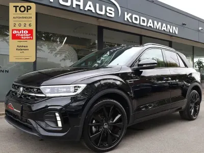 Gebraucht VW T-Roc R-line 150 PS (110 kW) 2024 Deep black perleffekt SUV