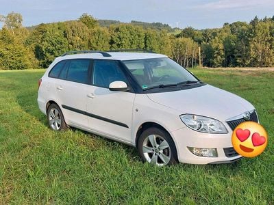 Gebraucht Skoda Fabia 90 PS (66 kW) 2014 Weiß Kombi