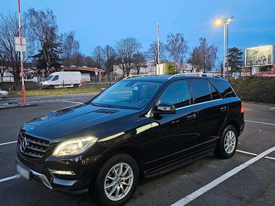 Gebraucht Mercedes ML350 258 PS (189 kW) 2013 Schwarz SUV