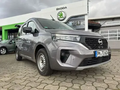 Używany Nissan Townstar 360º 131 KM (96 kW) 2024 Szary Van