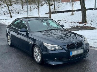 Gebraucht BMW 525 218 PS (160 kW) 2005 Blau Limousine