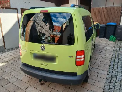 Gebraucht VW Caddy Edition 102 PS (75 kW) 2012 Grün Van / Kleinbus