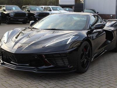 Neu Corvette C8 481 PS (353 kW) 2025 Schwarz Cabrio