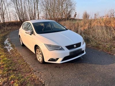 Usata Seat Leon 140 CV (102 kW) 2014 Bianco Berlina