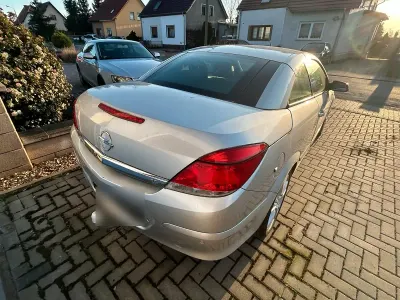 Gebraucht Opel Astra Cabriolet 116 PS (85 kW) 2007 Grau Cabrio